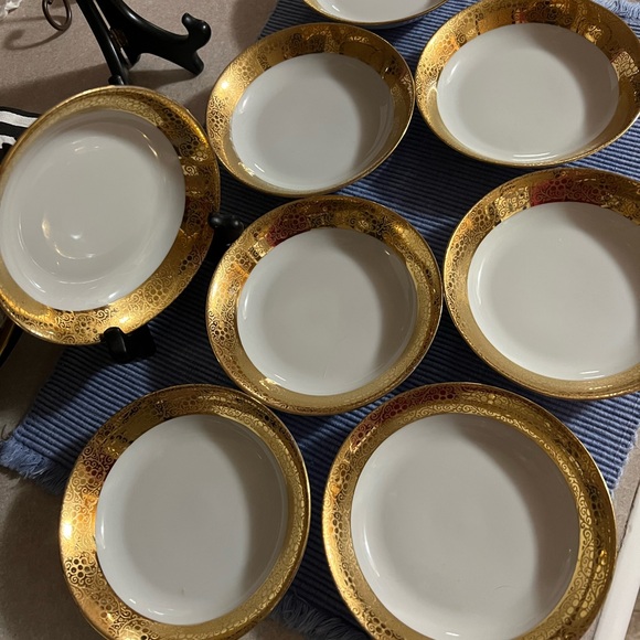 Vntg. Royal LB Bavaria single serving bowl. Signed warranted 18k gold. 5.4”x1.2” - Picture 6 of 14